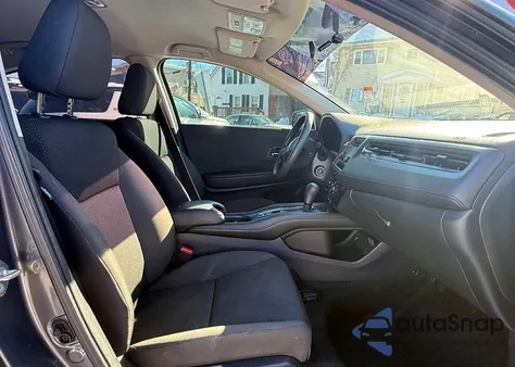 2020 Honda Hr-V Lx z USA, uszkodzony, nr VIN 3CZRU6H35LG702189